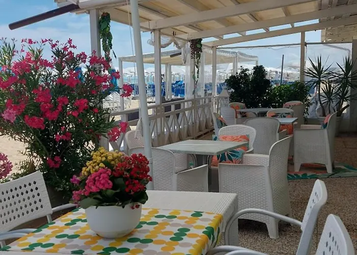 Regina Ξενοδοχείο 3*